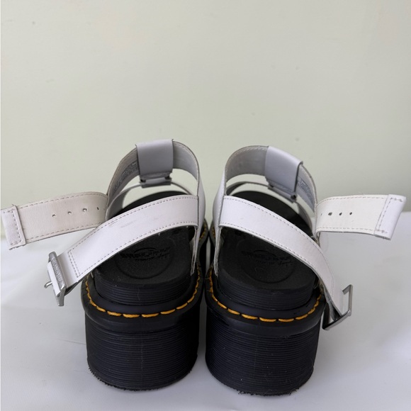 Dr. Martens Francis White Platform Sandals size 9 - Picture 6 of 7